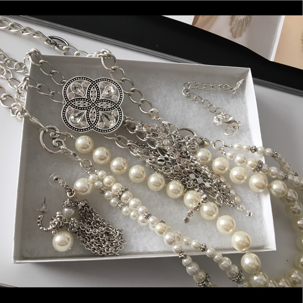 Premier Designs Girls Best Friend Necklace Earring